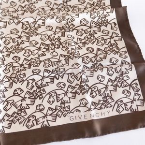 Vintage GIVENCHY scarf in geometric leaf print